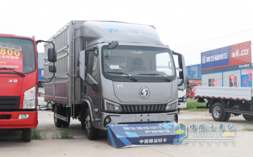 陜汽德龍G300-AMT五重工作模式 解鎖創(chuàng)富新體驗(yàn)