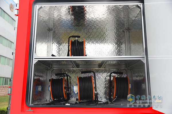 森源鴻馬發(fā)電照明車助力城市應(yīng)急照明保障