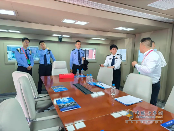 森源鴻馬閃耀第十二屆警用裝備博覽會(huì)：詮釋“移動(dòng)通信指揮車平臺(tái)智能制造者”實(shí)力