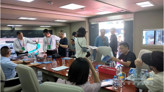 森源鴻馬閃耀第十二屆警用裝備博覽會(huì)：詮釋“移動(dòng)通信指揮車平臺(tái)智能制造者”實(shí)力