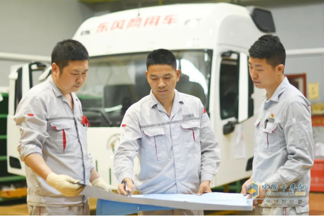 東風商用車：從“小技工”到“大明星”，吳文平的“逆襲之路”