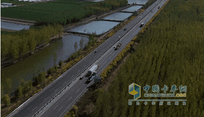 解放卡車：國車送國禮，犇！
