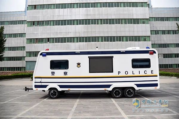 森源鴻馬機(jī)動化警務(wù)室賦能智慧警務(wù)