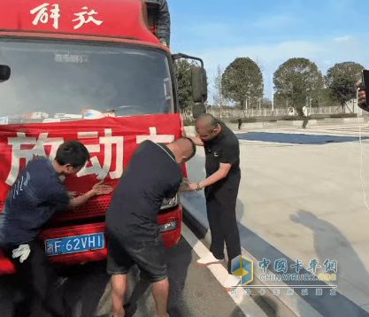 危情時刻，總有解放！一汽解放奔赴榕江！