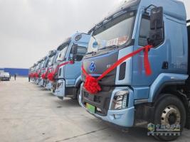 乘龍H5大電量牽引車(chē)：600度大電量+超快充