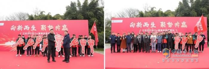首批80臺江鈴E順達在成都交付滴滴送貨