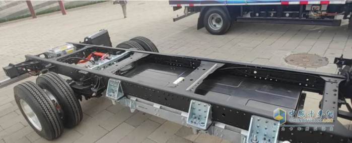 為卡友“全程加電”，一文讀懂福田汽車兩大電池技術(shù)創(chuàng)新價值