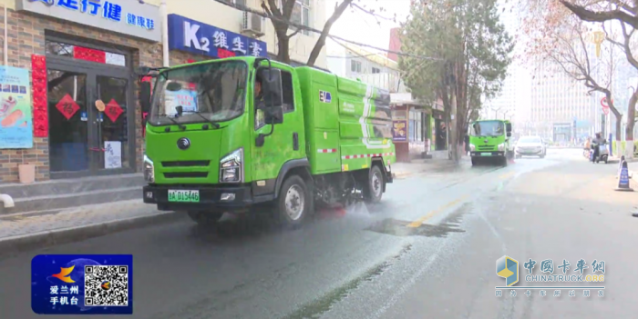 宇通新能源環(huán)衛(wèi)車交付蘭州，助力共建“蘭州藍(lán)”