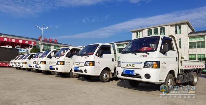 新年跑運輸，江淮1卡愷達(dá)X5小萌虎助您前“兔”似錦！