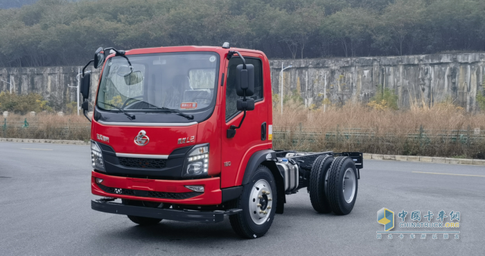 乘龍L2自卸車：動力強勁+承載穩(wěn)固，城鄉(xiāng)運輸無壓力