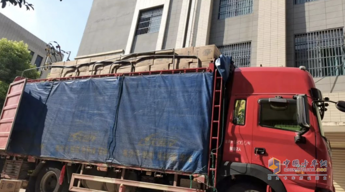 秋蟹運(yùn)輸爭(zhēng)“鮮”達(dá)，江淮格爾發(fā)徐老板開出致富加速度！