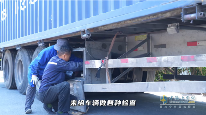 110萬(wàn)公里零大修！物流老板為何押注乘龍H7 LNG？