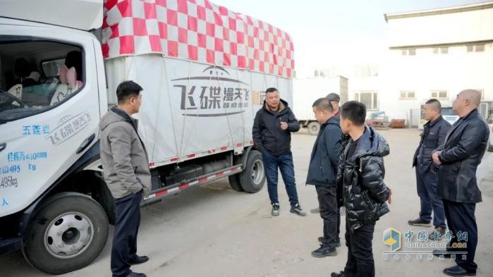 飛碟漫天飛財(cái)運(yùn)滿滿 · 車友會(huì)：一場(chǎng)“車輪上的故事會(huì)”，燃爆草原！