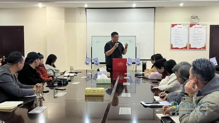 從懂車到會(huì)拍！福田奧鈴新媒體達(dá)人創(chuàng)作大賽湖北楚勝站圓滿收官！