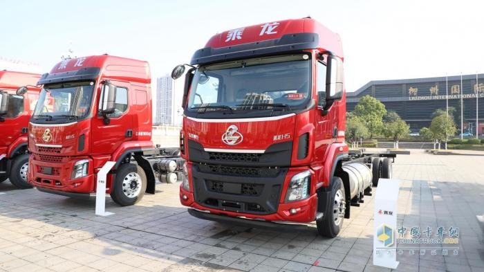 國四置換選車愁？乘龍H5 LNG大單橋助您輕松賺更多