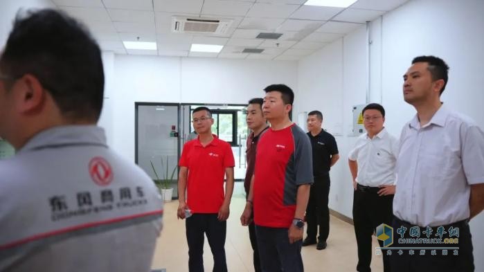 技能爭(zhēng)鋒 熱愛(ài)閃耀！東風(fēng)商用車助陣京東物流2025年首屆全國(guó)技能大賽決賽