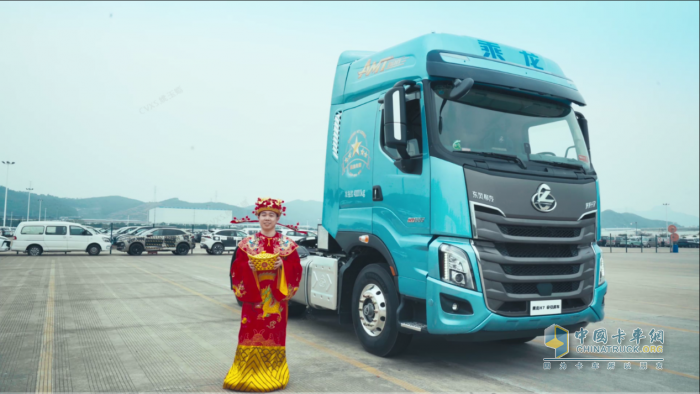 健康開工 逸起創(chuàng)富，這個開工節(jié)，乘龍與卡友一起開財“運”！