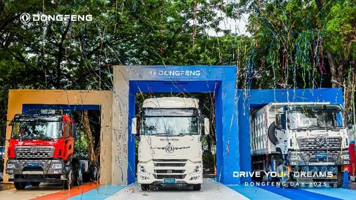 IT’S ALL ABOUT TRUST!—東風(fēng)商用車(chē)走進(jìn)雅加達(dá)， 東南亞DONGFENG DAY 2025盛大召開(kāi)