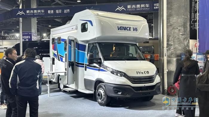 依維柯中國(guó)全新房車系列亮相北京國(guó)際房車展，重新定義高端旅行生活