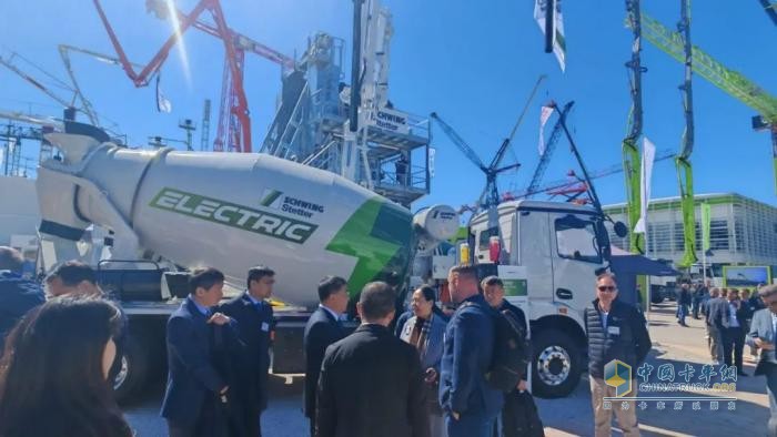 綠色“砼”行！徐工新能源攪拌車亮相德國(guó)寶馬展Bauma 2025