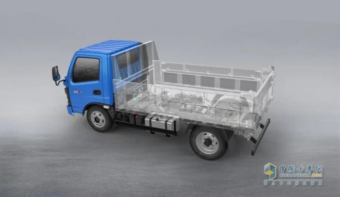 飛碟汽車加強西南地區(qū)營銷工作 小工程自卸（金牛）系列產(chǎn)品強勢推進