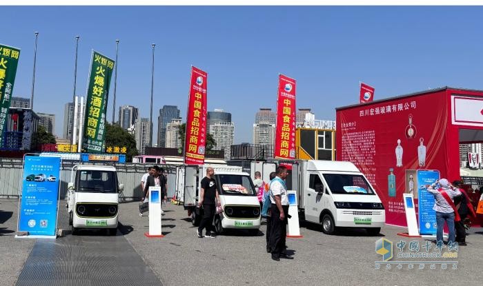 大力牛魔王新能源物流車亮相鄭州糖酒會 精準(zhǔn)匹配城配需求受矚目