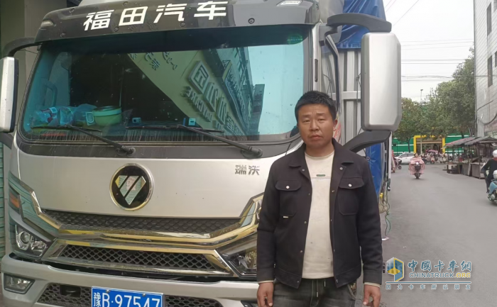 河南卡友張師傅：拉重載綠通，瑞沃TS5超給力