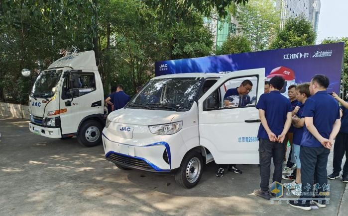保障用戶”新”需求 江淮1卡提升服務(wù)能力為新能源用戶保駕護(hù)航！