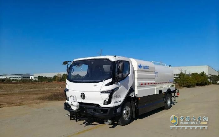 五征12方純電動(dòng)清洗車，凈城市之塵