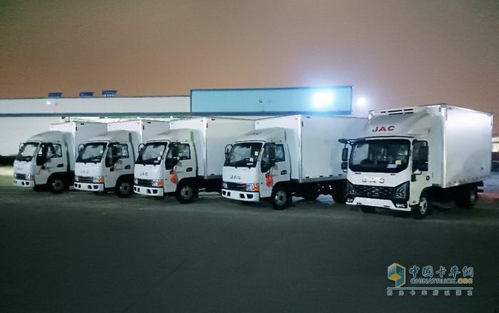 交車捷報(bào)頻傳，江淮1卡品牌勢能持續(xù)燃動(dòng)