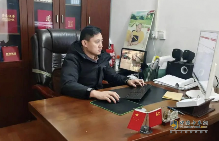 黨飛：17年管理路，鑄就東風(fēng)服務(wù)“心”力量