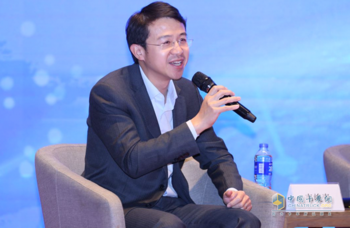 把握變局 創(chuàng)迎未來  2023物流與運(yùn)輸車輛高峰論壇召開