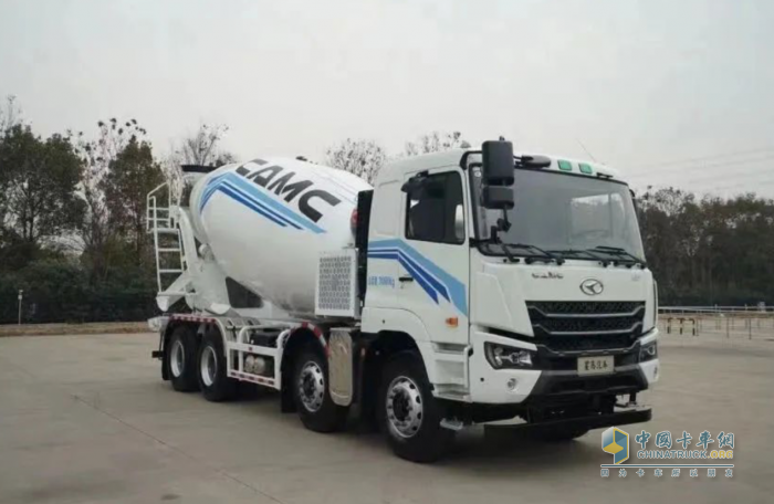 星馬輕騎兵電動(dòng)上裝攪拌車(chē)，倍速創(chuàng)富“好搭檔”