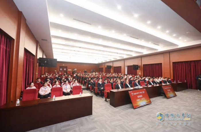 一汽解放營(yíng)銷總部首屆營(yíng)銷服務(wù)技能大賽圓滿落幕！