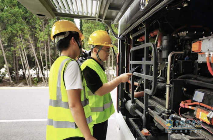 500萬(wàn)公里累計(jì)行駛里程！康明斯Accelera氫燃料電池助力臨港公交創(chuàng)造新紀(jì)錄   
