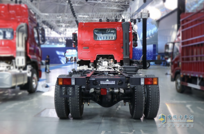 乘龍 L3 4×2 自卸車(chē)：滿足鄉(xiāng)村基建運(yùn)輸需求 為卡車(chē)司機(jī)帶來(lái)更多收益和價(jià)值