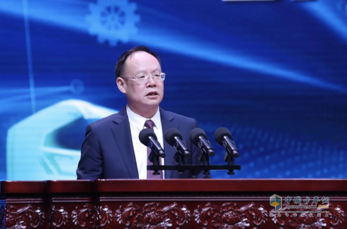 凝聚實(shí)干力量、勇攀科技高峰，一汽解放第二屆科技大會(huì)成功召開