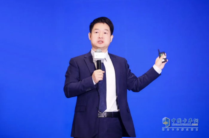 齊聚申城 華為數(shù)字能源領(lǐng)航產(chǎn)業(yè)伙伴迎接全面超充新時(shí)代