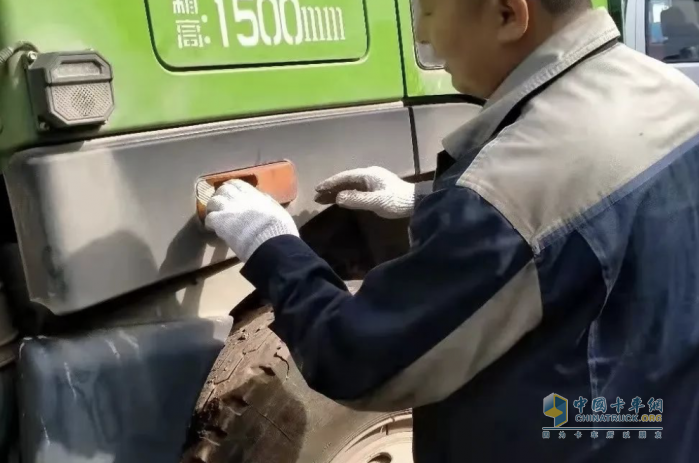 歐曼全勤王服務 成就工程運輸卡友全勤稱王！