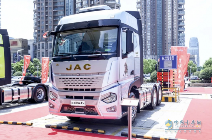 江淮格爾發(fā)重卡：1-6月累計(jì)銷售重卡6628輛，同比增長37%