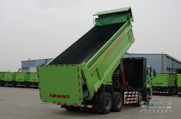 中集·陜汽一體化：M3000E新能源渣土車，定義綠色新標桿！