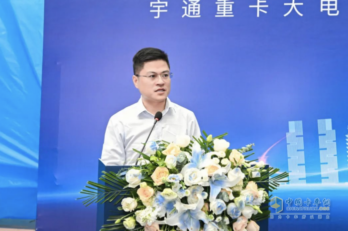 續(xù)航再升級，宇通600度牽引車刷新行業(yè)標準！