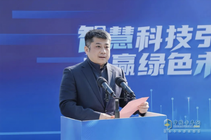 戰(zhàn)投見證、千臺(tái)訂單、批量交付！徐工新能源重卡“電”亮新未來！