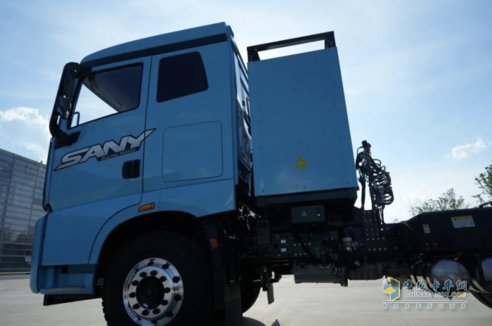 江山SE系列車型即將量產(chǎn)！三一重卡重新定義新能源重卡2.0時(shí)代