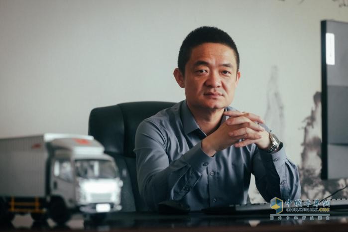 持續(xù)批量采購，這家新能源貨運企業(yè)為何如此信賴歐馬可智藍？