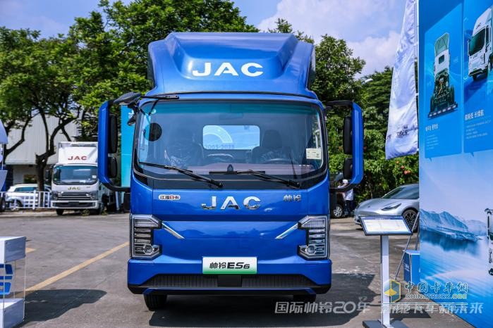 國際帥鈴20年，瞄準(zhǔn)“新能卡車”，多款高端輕卡正式上市！