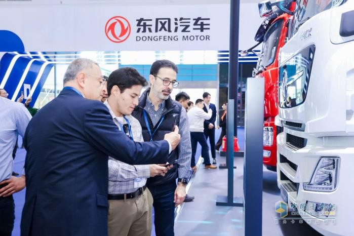技術(shù)引領(lǐng) 馭鑒綠色，東風(fēng)商用車加筑東風(fēng)科技成果領(lǐng)先優(yōu)勢
