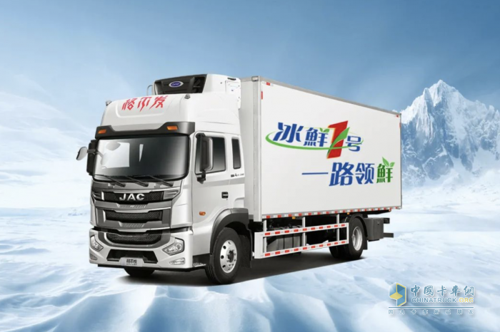 江淮重卡與合作伙伴達(dá)成100臺冷藏車戰(zhàn)略合作
