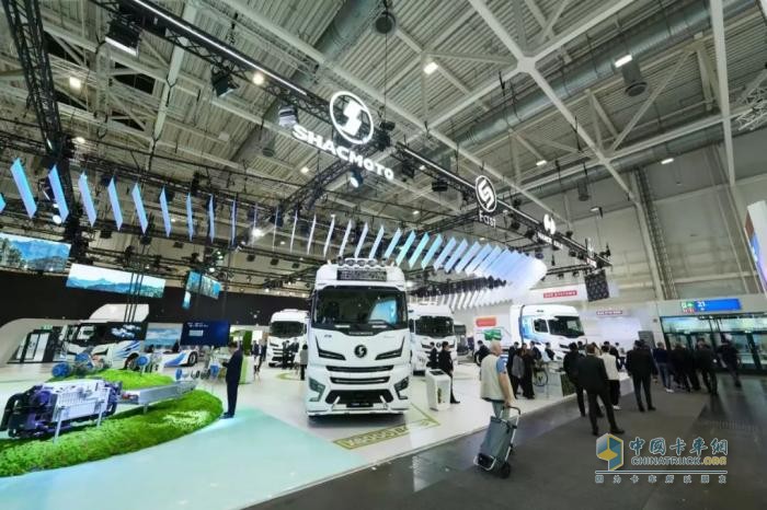 陜汽重卡閃耀2024德國(guó)漢諾威國(guó)際商用車展