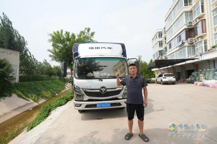 馳騁夢想之路：奧鈴玉兔Ⅲ與連俊麗的致富之旅